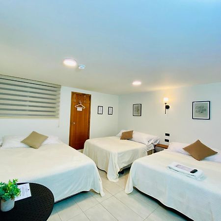 Hotel Bombay บาญอส ภายนอก รูปภาพ